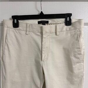 Men’s Banana Republic Fulton Chino Pants W31/L30 color is stone off white